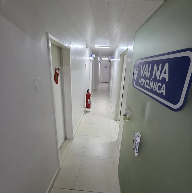 Corredor interno da Mixclínica